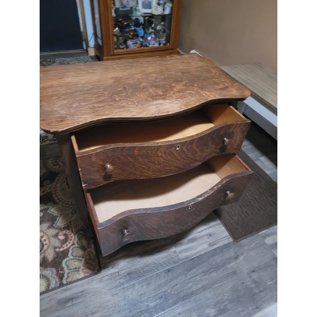Antique Tiger Oak 2-Drawer Bedside Dresser For Sale In Madison - Image 6 of 7
