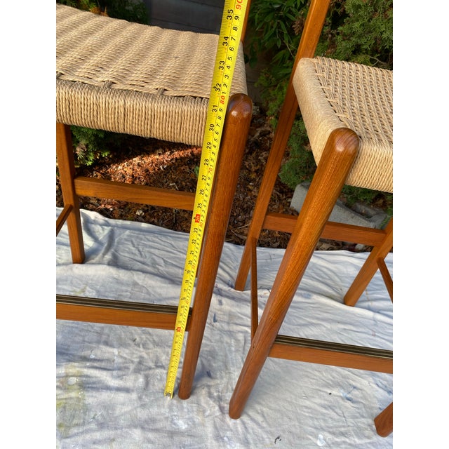 Brown Pair Vintage Teak Bar Stools Sun Cabinet Co. 31" Height Mid-Century Modern Paper Cord For Sale - Image 8 of 10