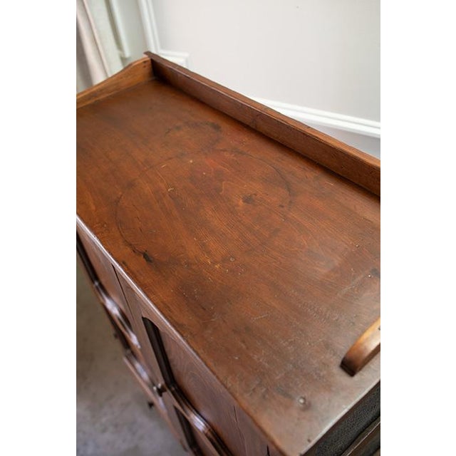 19th Century American Pie Safe With Pierced Tin Panels For Sale - Image 10 of 15