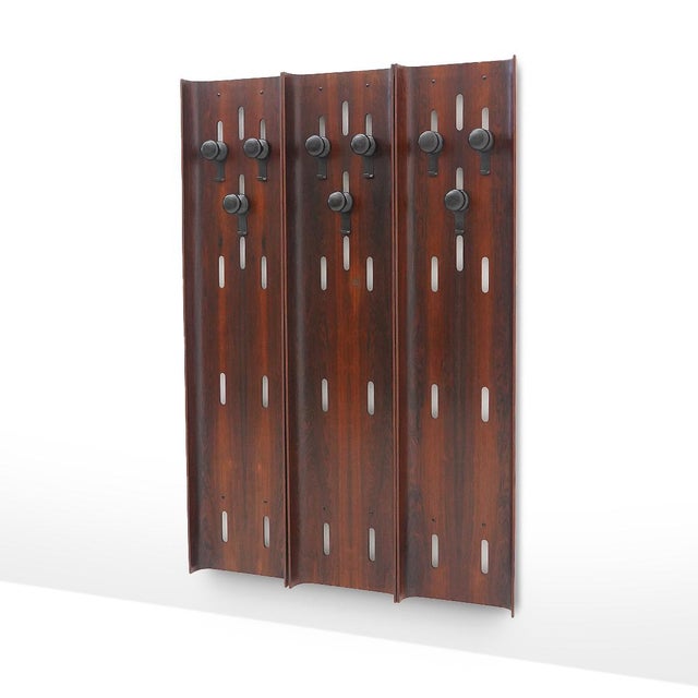 Mid-Century Modern Wall Coat Rack in Curved Plywood, 1960s For Sale - Image 3 of 15