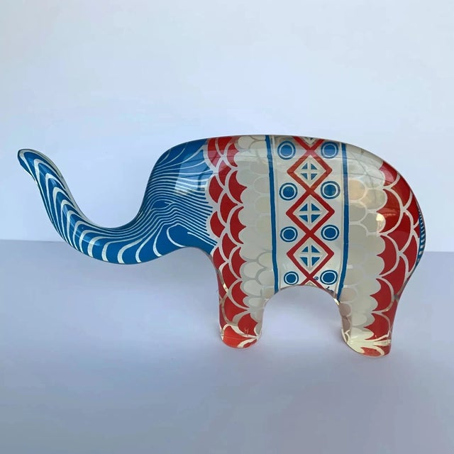 Vintage MCM Abraham Palatnik Op Art Lucite Elephant Figurine For Sale - Image 4 of 6