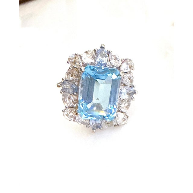 Late 20th Century Bochic Capri Vintage 7ct Blue Topaz & White Sapphire Ring, 18K Gold For Sale - Image 5 of 11