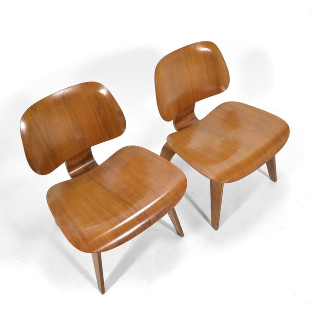 Herman Miller Eames Rare Matched Pair of Walnut LCW Lounge Chairs For Sale - Image 4 of 9