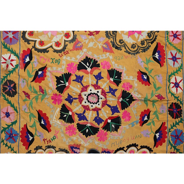 Vintage Hand Embroidered Suzani Wall Hanging, 1920s For Sale - Image 14 of 18