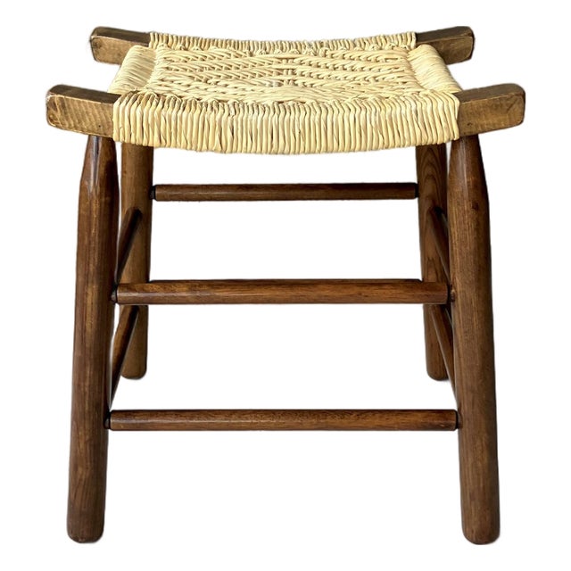 Mid 20th-Century Refined Rustic Maple Wood Mortise & Tenon Fiber Rush Saddle Seat Bench / Stool For Sale