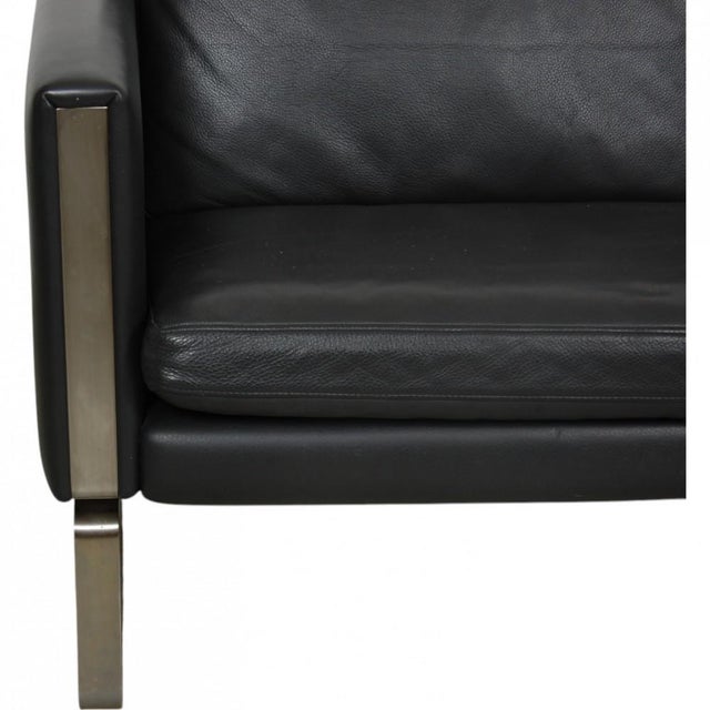 CH-103 Two-Seater Sofa in Grey Leather by Hans Wegner For Sale - Image 9 of 18