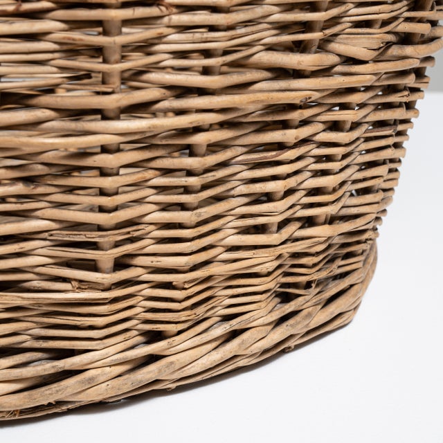 Wood Mid 20th Century France Tan Wicker Basket For Sale - Image 7 of 15