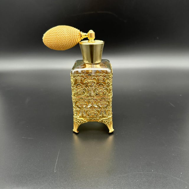 Vintage Hollywood Regency Ormolu Filigree Gold Gilt Vanity Accessories Set Perfume Bottles & Soap Dish 3 Pieces For Sale - Image 12 of 12