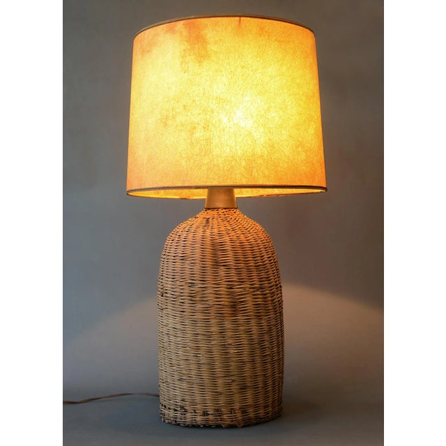 1970s Vintage Modern Boho Wicker Rattan Table Lamp For Sale - Image 4 of 13