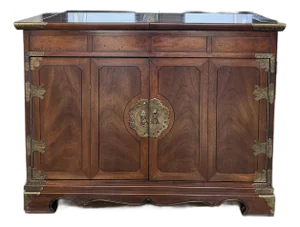 Henredon Scene One Chinoiserie Campaign Slide-Top Dry Bar Cabinet in Mahogany, Circa 1978, Attributed