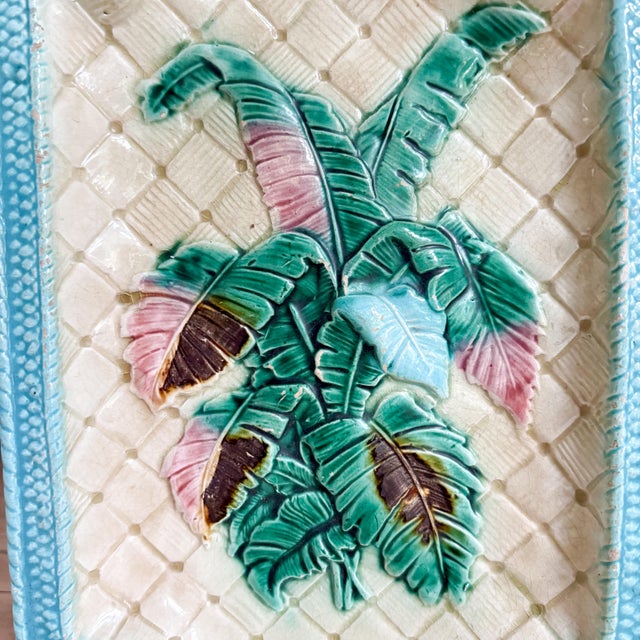 Antique Majolica Banana Leaf Pattern Rectangular Decorative Plate For Sale In Boston - Image 6 of 16