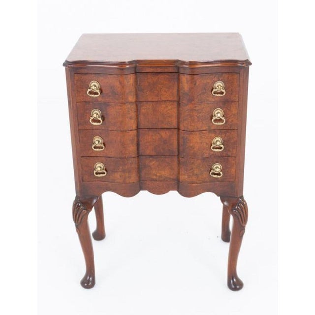 Queen Anne Revival Bedside Cabinet in Walnut, 1920s For Sale - Image 4 of 5