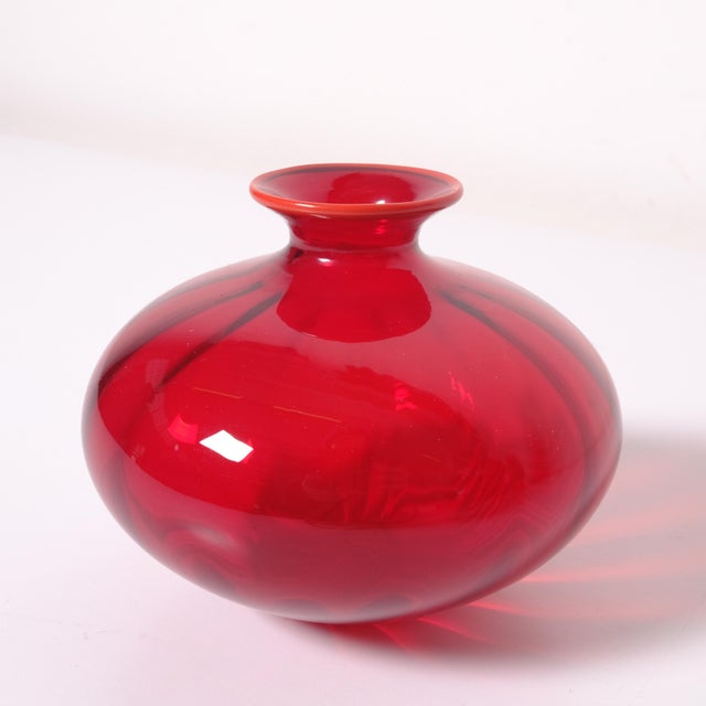 Single-Flower Vase in Red Murano Glass from Venini, Italy, 2000s For Sale - Image 12 of 16