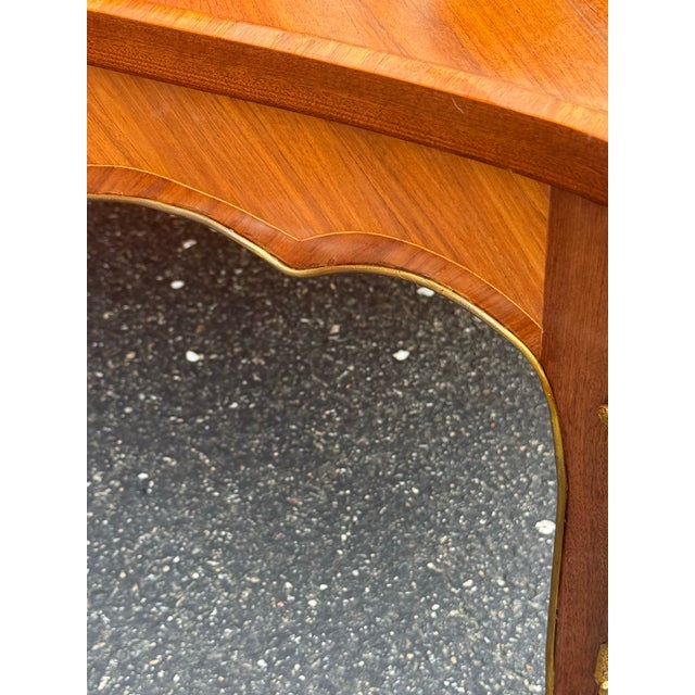 Late 20th Century Greenbaum Interiors Marquetry Inlaid Ormolu Mounted Coffee Table For Sale - Image 9 of 10