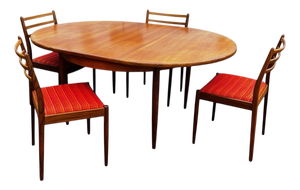 Mid-Century Modern Circular Extendable Dining Table and Chairs from G-Plan, Set of 5