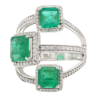 4.11ct Zambian Emerald & Diamond Three Row Ring Size 7 in 14k White Gold For Sale