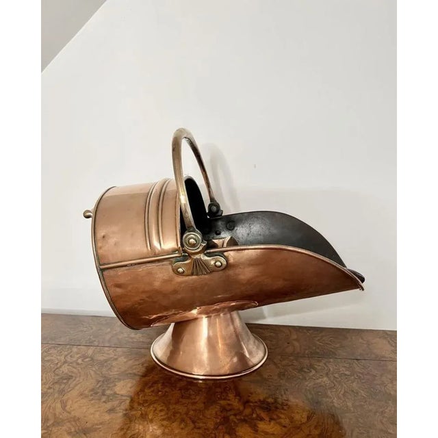 Victorian Copper Coal Scuttle and Shovel, 1880s, Set of 2 For Sale - Image 4 of 10
