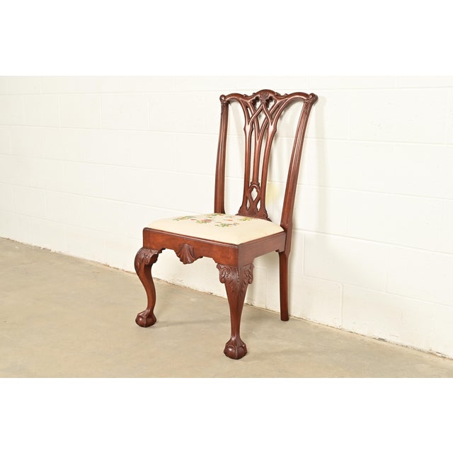 English Baker Furniture Style Chippendale Carved Mahogany Side Chair or Dining Chair For Sale - Image 3 of 13