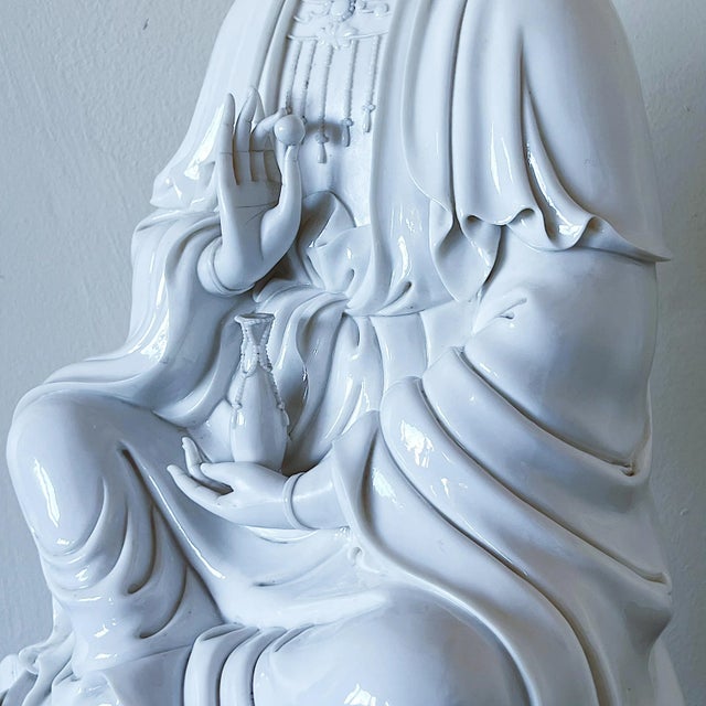 White Antique Large Chinese Seated Kwan Yin Figure on Lotus in Blanc De Chine Glaze For Sale - Image 8 of 11