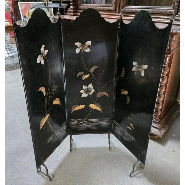 Napoleon III Fire Screen in Painted Sheet Metal For Sale - Image 3 of 9