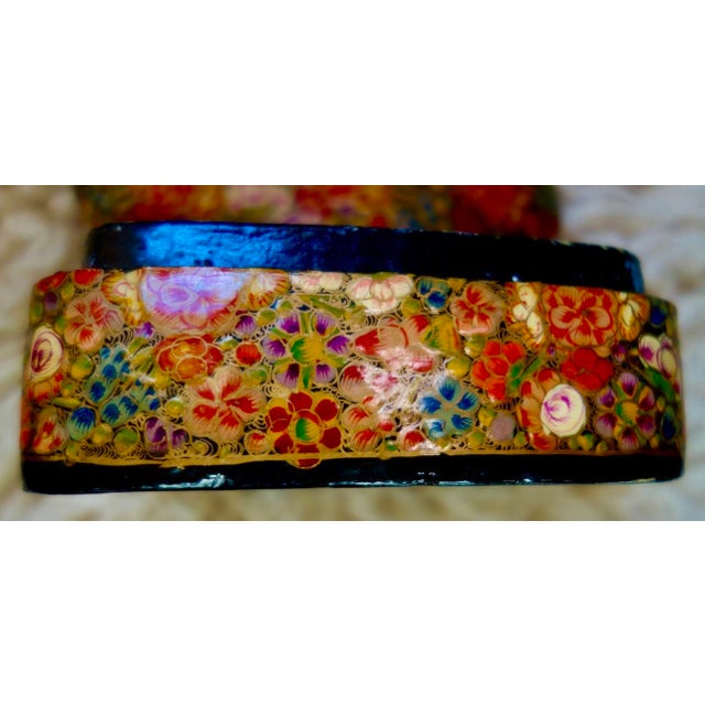 Folk Art 1950s Lacquered Floral Trinket Box, Kashmir For Sale - Image 3 of 5