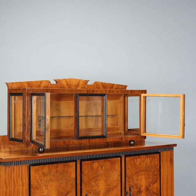 Art Deco Credenza in Walnut and Walnut Burl For Sale - Image 3 of 16