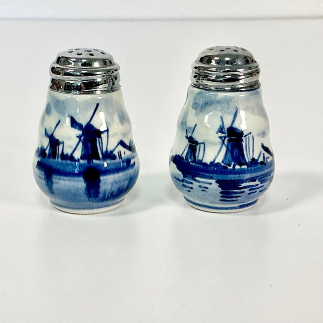 1940s Vintage Delft Rustic European Salt & Pepper Shakers - A Pair For Sale - Image 6 of 9