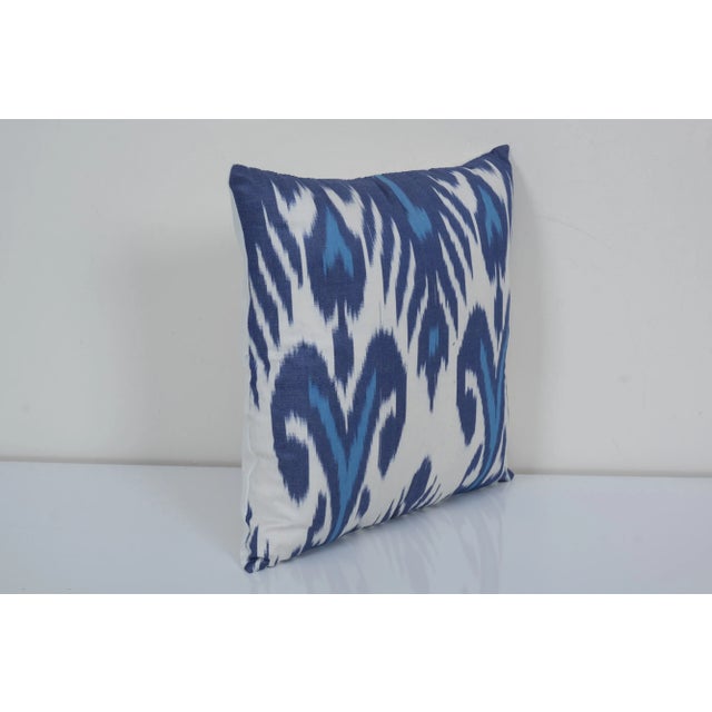 Mid-Century Modern Ikat Cushion Cover For Sale - Image 3 of 4