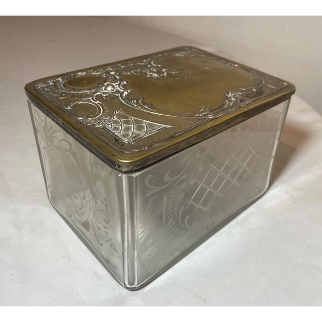 Up for sale is a wonderful antique 19th century etched crystal and brass biscuit box made by WURTTEMBERGISCHE...