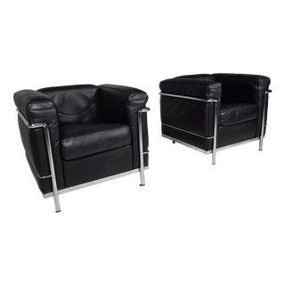 Grand Confort, Petit Modèle LC2 Chairs by Le Corbusier, 1980s, Set of 2 For Sale