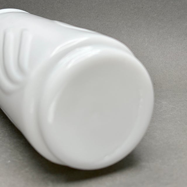 White Vintage Mid-Century White Milk Glass Swirl Cylinder Vase For Sale - Image 8 of 8