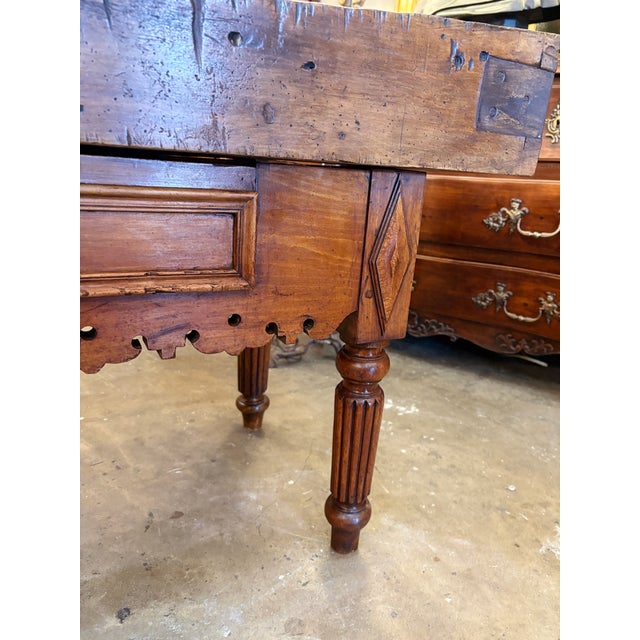 Early 19th Century Walnut Billot De Boucher/ Butcher's Table For Sale - Image 13 of 15