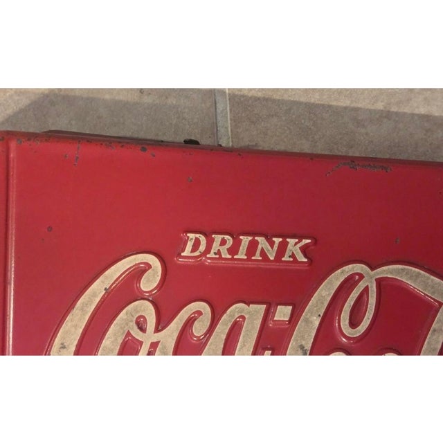 American Vintage Coca Cola Cooler Sign Arrow For Sale - Image 3 of 12