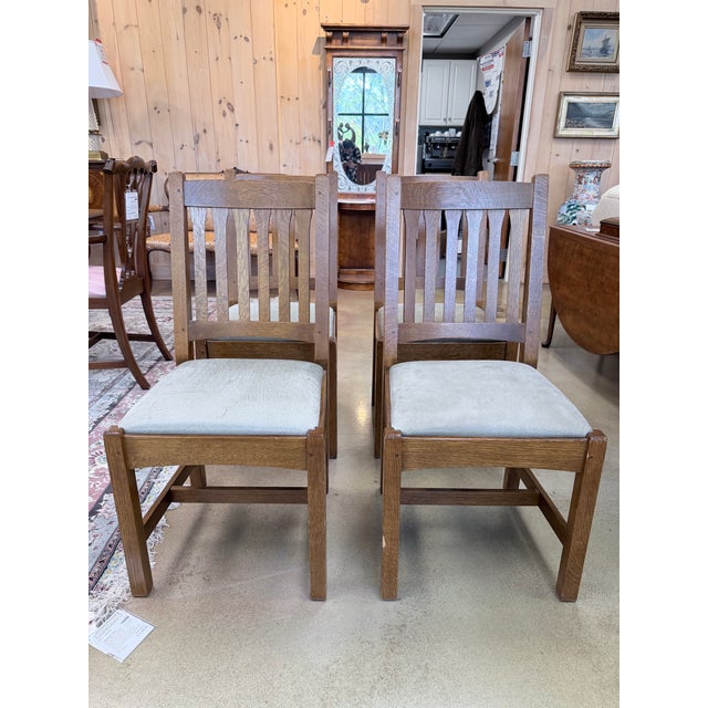 A well-composed set of Stickley cottage side chairs that reflect the brand’s legacy of enduring craftsmanship and quiet...