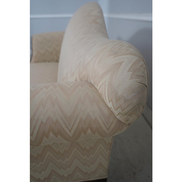 Georgian Nicely Carved Mahogany Upholstered Loveseat For Sale - Image 10 of 18