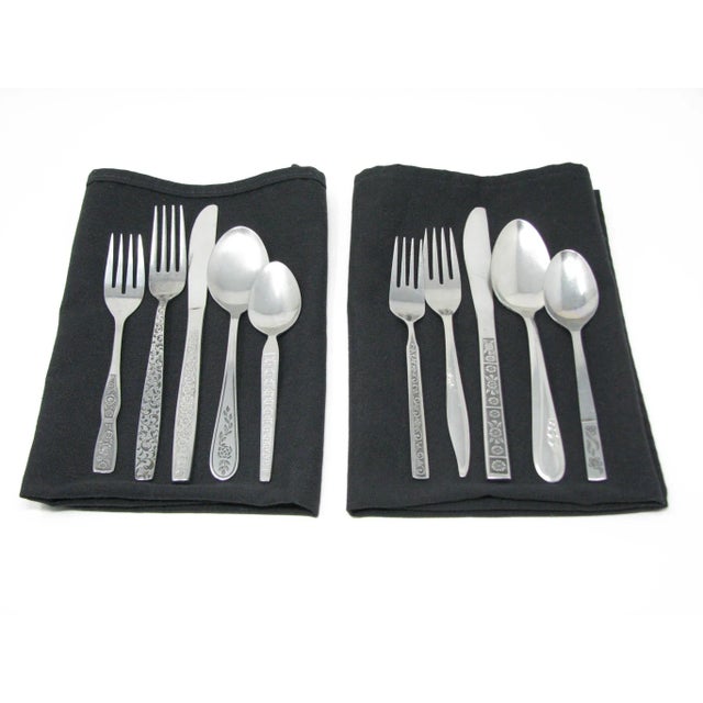 Vintage Floral Mix Match Stainless Steel Silverware Flatware Set – 10 Place Settings Plus For Sale In Chicago - Image 6 of 13