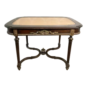 Antique Oval Mahogany Writing Desk With Leather Top