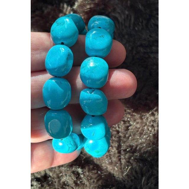 Natural south american turquoise necklace — 50.8 cm a striking strand of natural south american turquoise, showcasing...