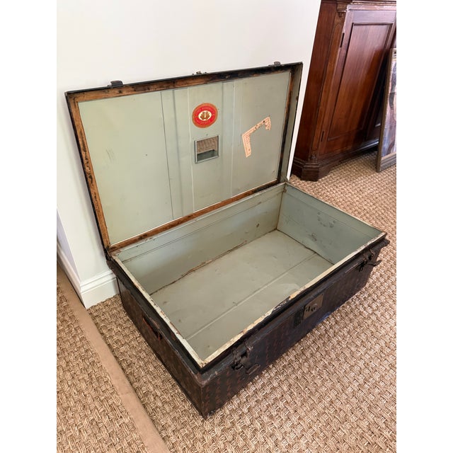 Early 20th Century Early 20th Century English Tole-Painted Uniform Case For Sale - Image 5 of 9