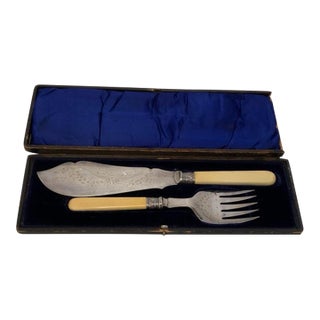 Antique English Victorian H&s Ep Silver Plate Fish Serving Knife & Fork Set Bone Handles - 2 pcs with Original Case For Sale