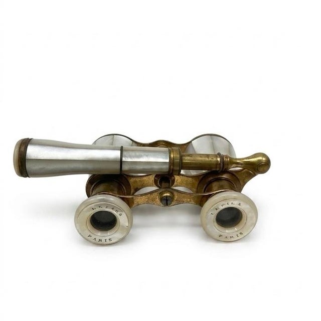 Late 19th Century Antique French Lemaire j.e. Fils Paris Mother of Pearl & Brass Opera Glasses With Telescoping Handle - 7" For Sale - Image 5 of 6