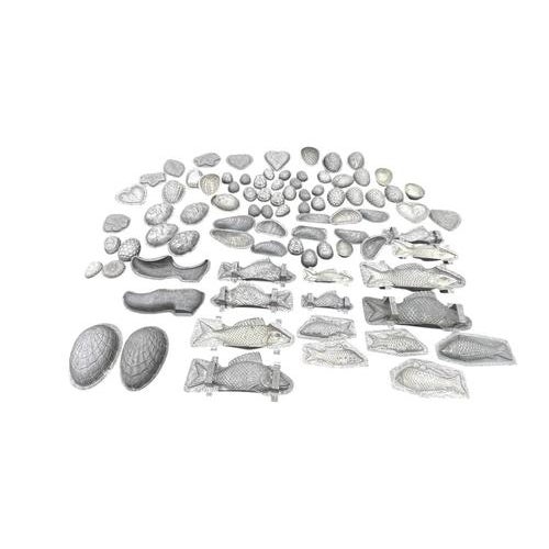 Antique Metal Chocolate Molds, 1900s, Set of 129 For Sale - Image 18 of 18