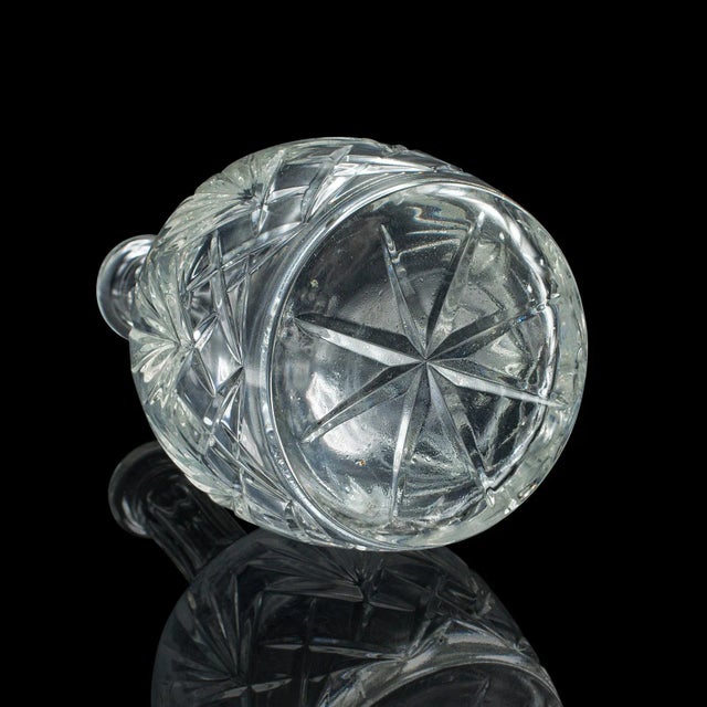 Transparent Vintage Medium Bodied Wine Decanter, English, Cut Glass, Merlot, Grenache, 1970 For Sale - Image 8 of 12