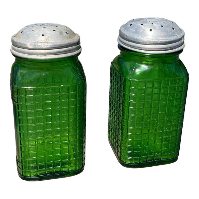 Circa 1930 Owen's Glass Company Green Salt and Pepper Shakers- a Pair For Sale