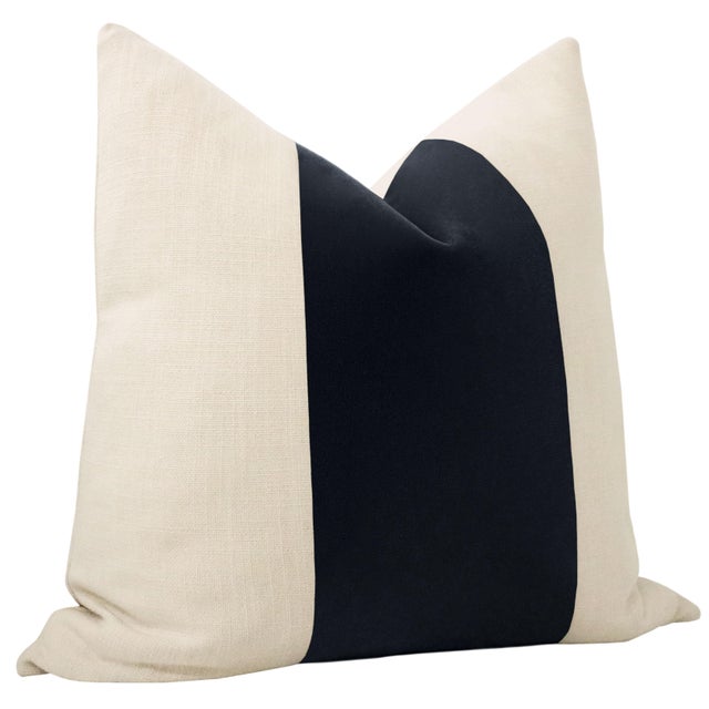 Contemporary 22" Graphite Mohair Panel + Linen Pillows - a Pair For Sale - Image 3 of 6