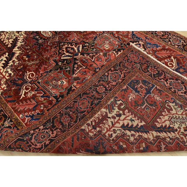 Heriz Rug 8’7” X 12’5” Red Wool Vintage Traditional Hand-Knotted Carpet For Sale - Image 14 of 15