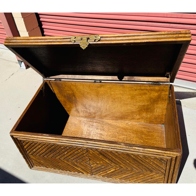 Farmhouse Vintage Pencil Reed/Bamboo Diamond Pattern Wood Storage Trunk For Sale - Image 3 of 10