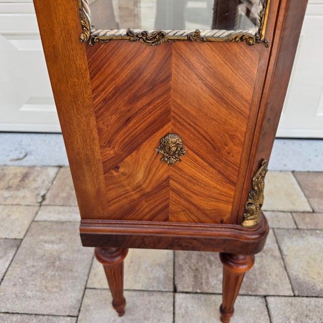 French Louis XVI Vernis Martin Style Vitrine Display Cabinet Gilt Bronze Mounts For Sale - Image 14 of 15
