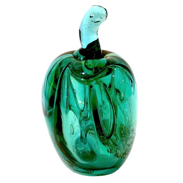 Glass Blown Art Glass Apple Paperweight Circa 1981 by Buzz Williams, Portland For Sale - Image 7 of 10