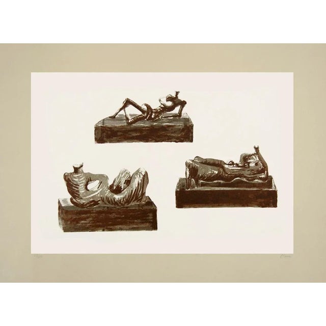 1970s Three Reclining Figures on Pedestals - Original Lithograph by Henry Moore - 1976 1976 For Sale - Image 5 of 5